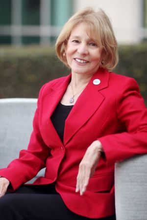 Photo of Lorraine Prinsky